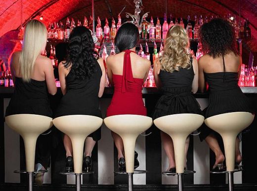 7 powodów dlaczego warto zatrudnić barmana na wieczór panieński